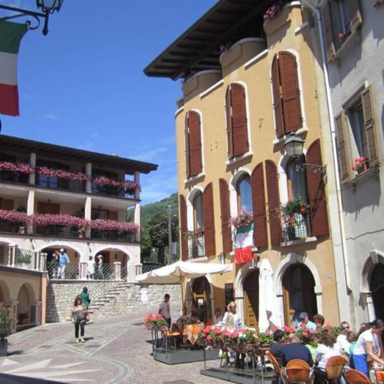 VillaTullia Ferienhaus mit Seesicht Gardasee - Casa con 2 Camere da Letto - 38