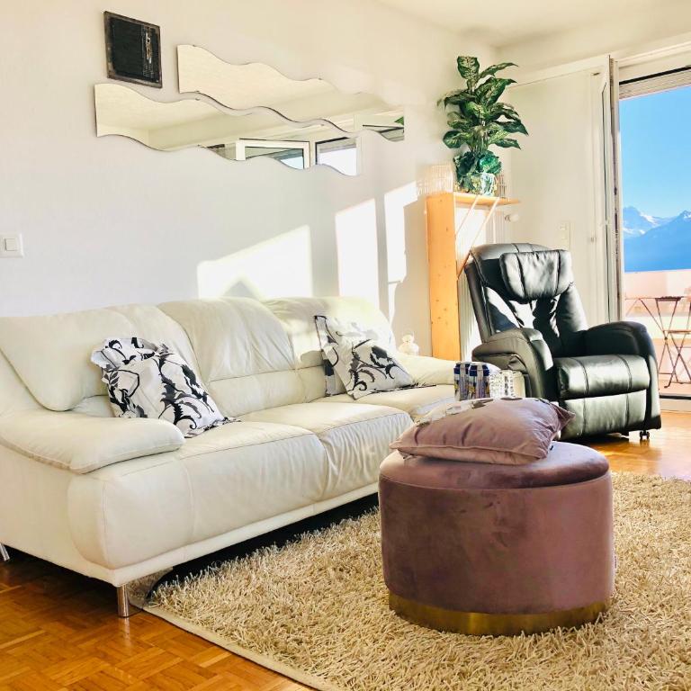 Spacious Apartment amazing View 35 - Apartment mit Seeblick - 8