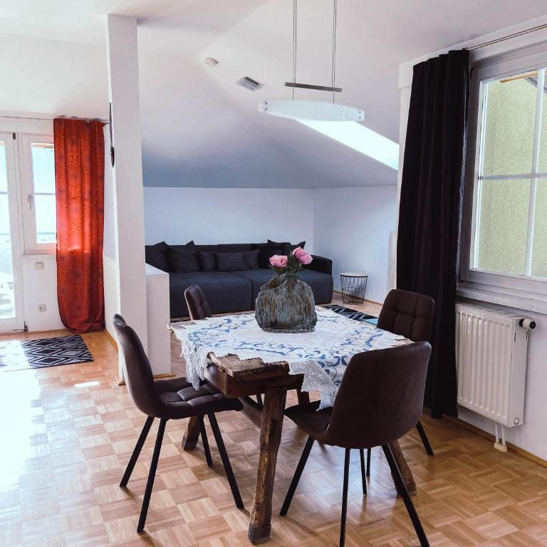 Ferienwohnung Karasek mit Seeblick - Apartment mit 1 Schlafzimmer - 10