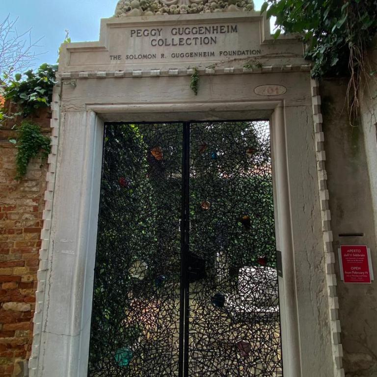 ARTISTICO - Artistic flat in front of GUGGENHEIM COLLECTION - Two-Bedroom Apartment - 31
