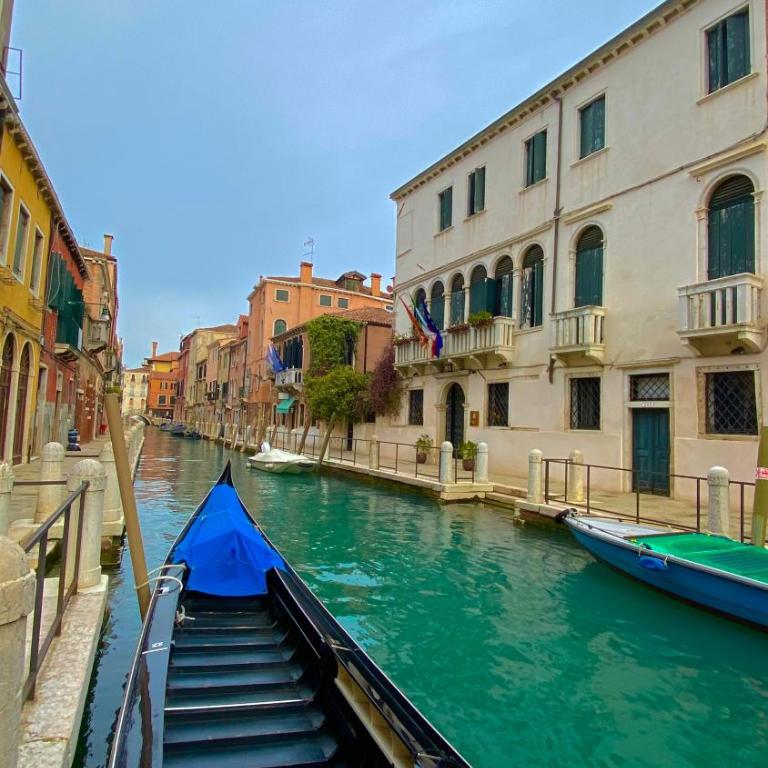 ARTISTICO - Artistic flat in front of GUGGENHEIM COLLECTION - Two-Bedroom Apartment - 32