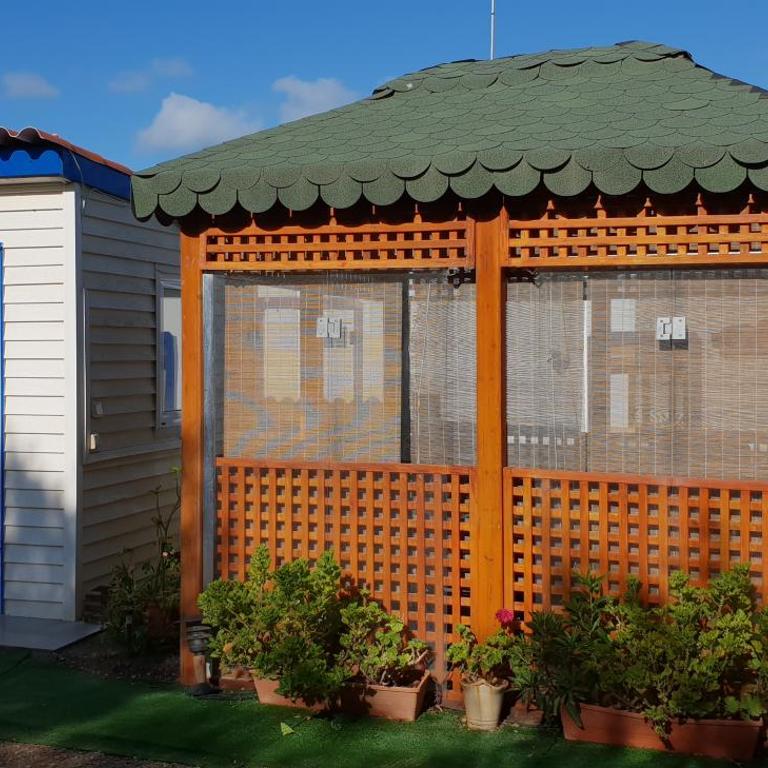 En Finca Las Dunas dos Chalets con jacuzzis en primera linea de playa , uno de 4 dormitorios y otro de 2 dormitorios, Llama al Seiscientos veintisiete Cuatrocientos diecisiete Trescientos noventa y ocho - Bungalow frente a la playa - 30
