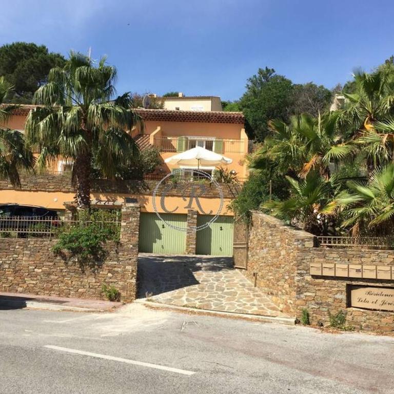 T3 de standing avec grande terrasse vue colline - Appartement 2 Chambres - 5