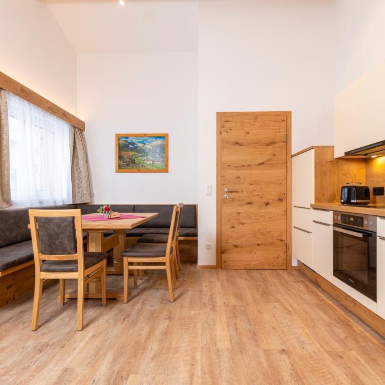 Appartement Pension Auhof - Apartment with Balcony - 7