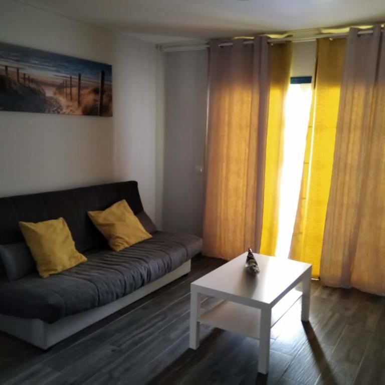 Aguazul 112, 118, 202, 216 - Apartamento con balcón - 2