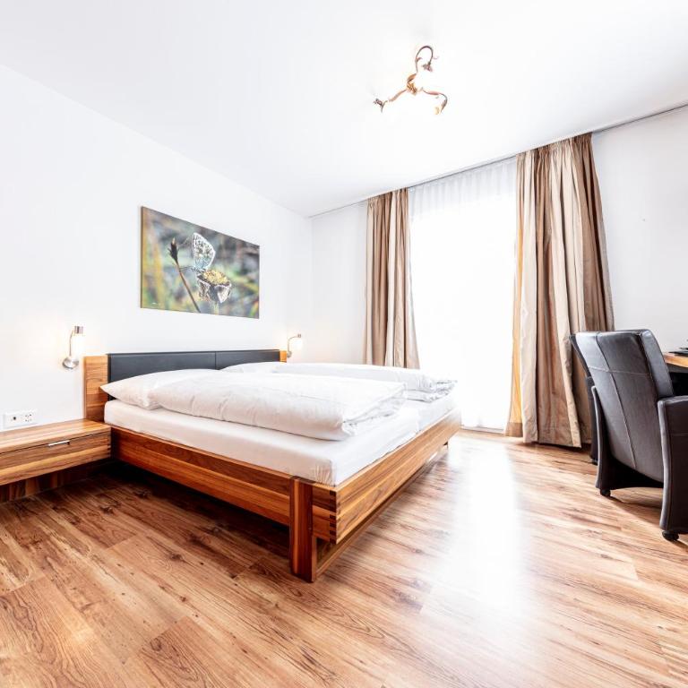 Hotel Filli - Doppelzimmer mit Balkon - 2