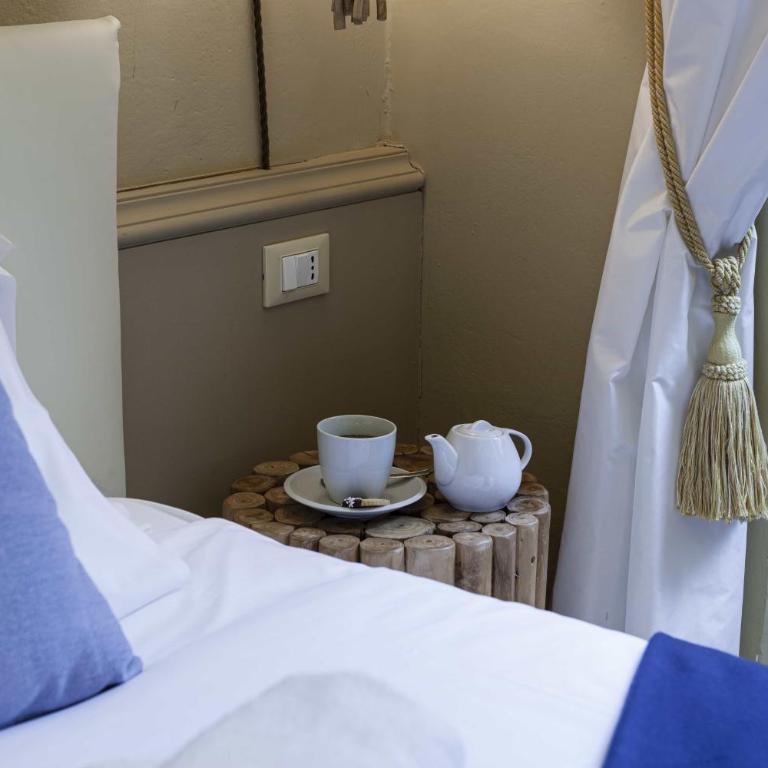 B&B Prestigia Rooms - Single Room with Private External Bathroom - 5
