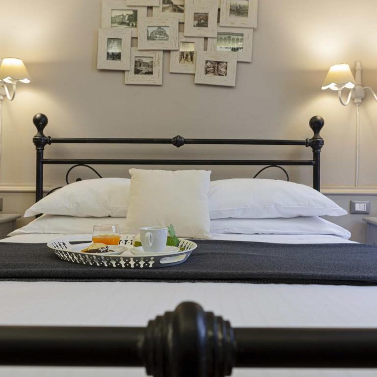 B&B Prestigia Rooms - Double Room with Private External Bathroom - 6