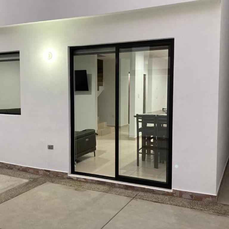 Preciosa Enjoyable Casa 12 Personas Alberca Playa Coto 24H - Three-Bedroom House - 4