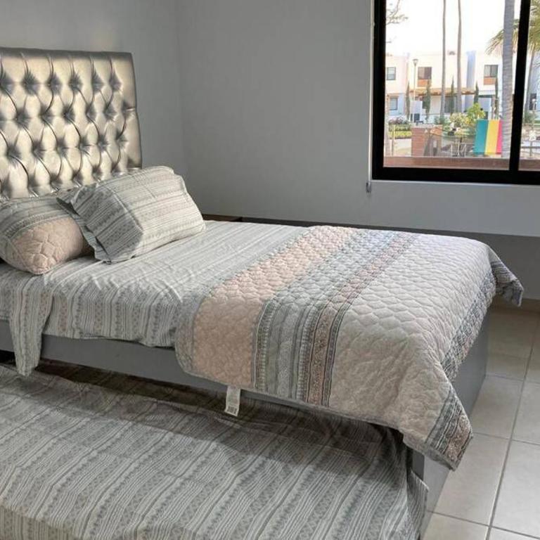 Preciosa Enjoyable Casa 12 Personas Alberca Playa Coto 24H - Three-Bedroom House - 14