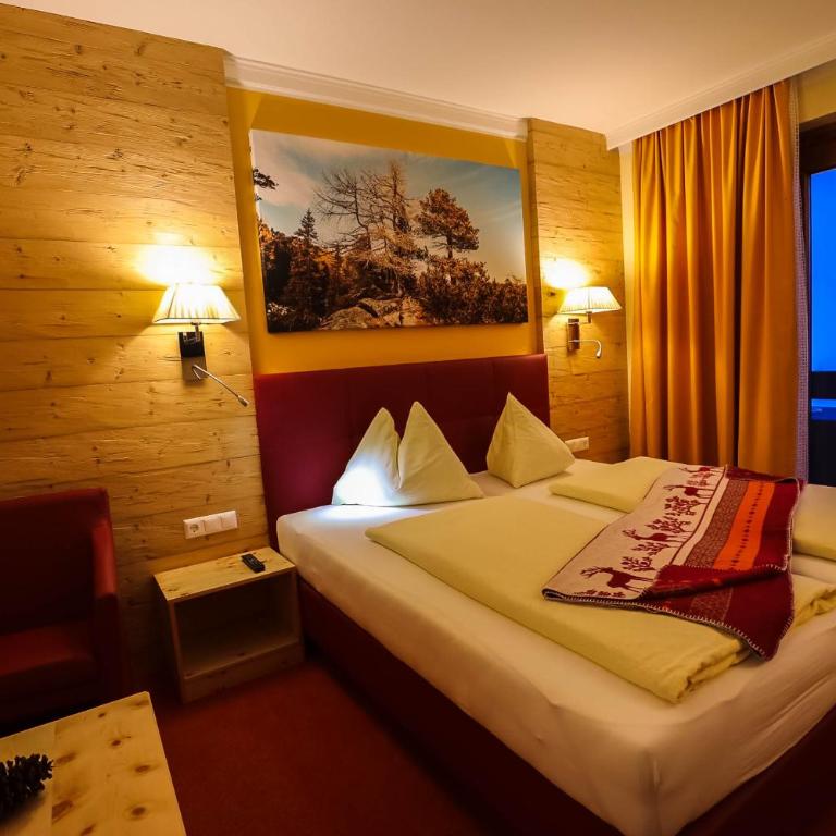Pension & Appartements RONACHERHOF - Familienzimmer mit Bergblick - 2