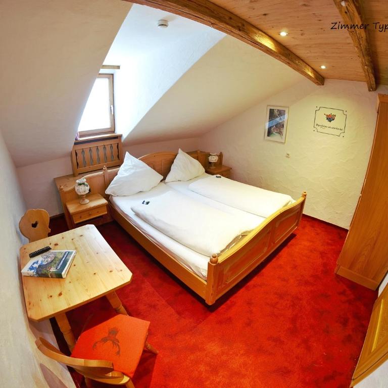 Gästehaus Siegllehen in Schönau am Königssee - Familienzimmer - 3
