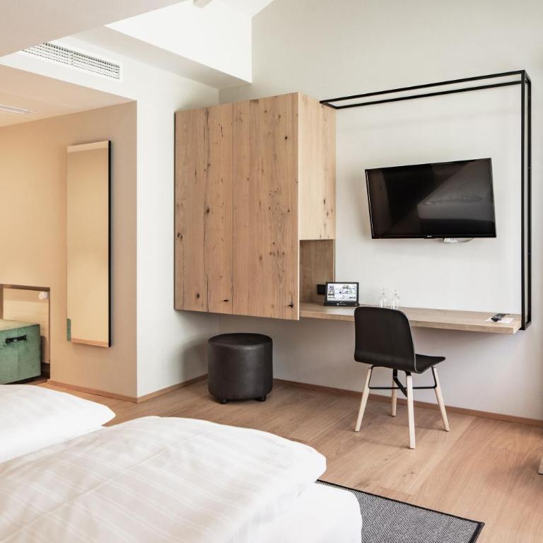 Stadthotel Goldenes Schiff - Familienstudio - 8