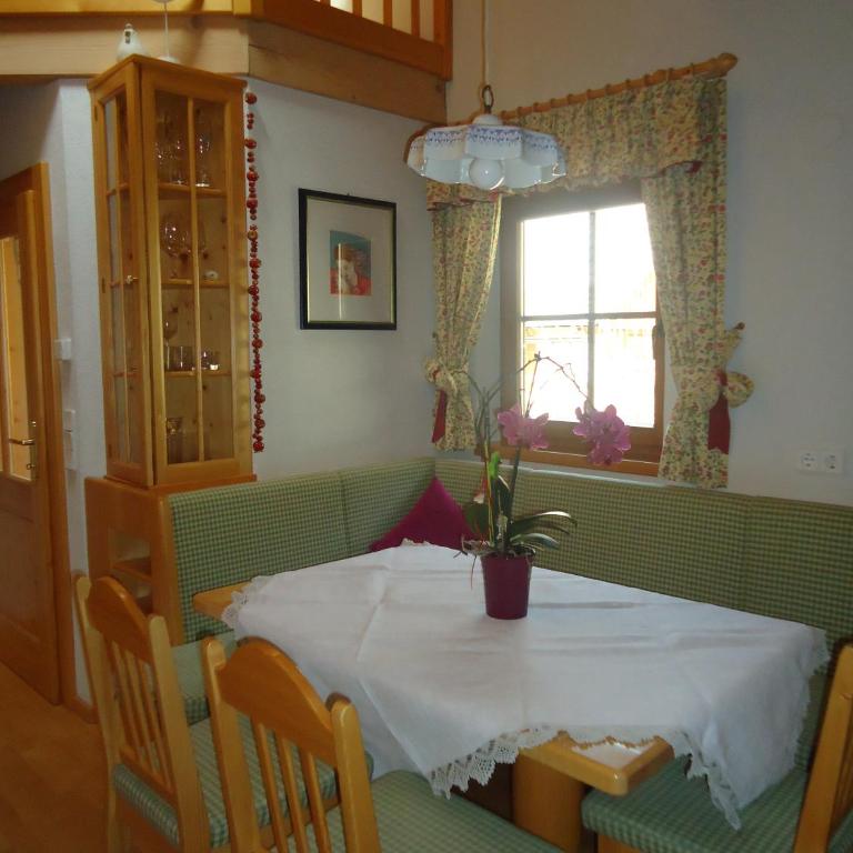 Leebhof - Großes Apartment mit 2 Schlafzimmern und einem Balkon - 8