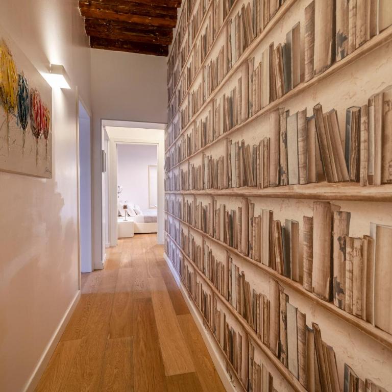 Residence Le Beccarie - Rialto by Wonderful Italy - Apartment with Balcony and Canal View - 25