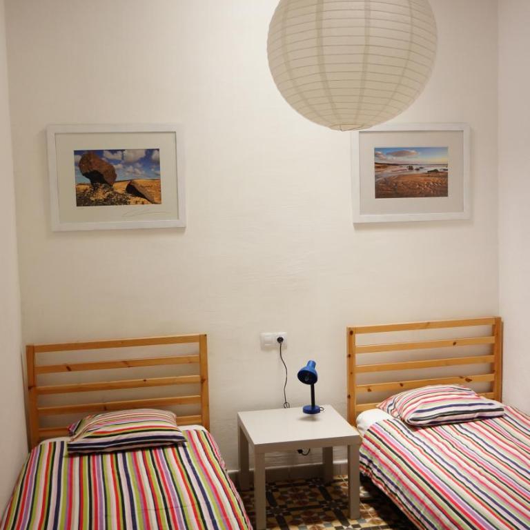 Sol y Mar Surf Camp - Habitación Estándar con baño compartido - 2 camas - 1