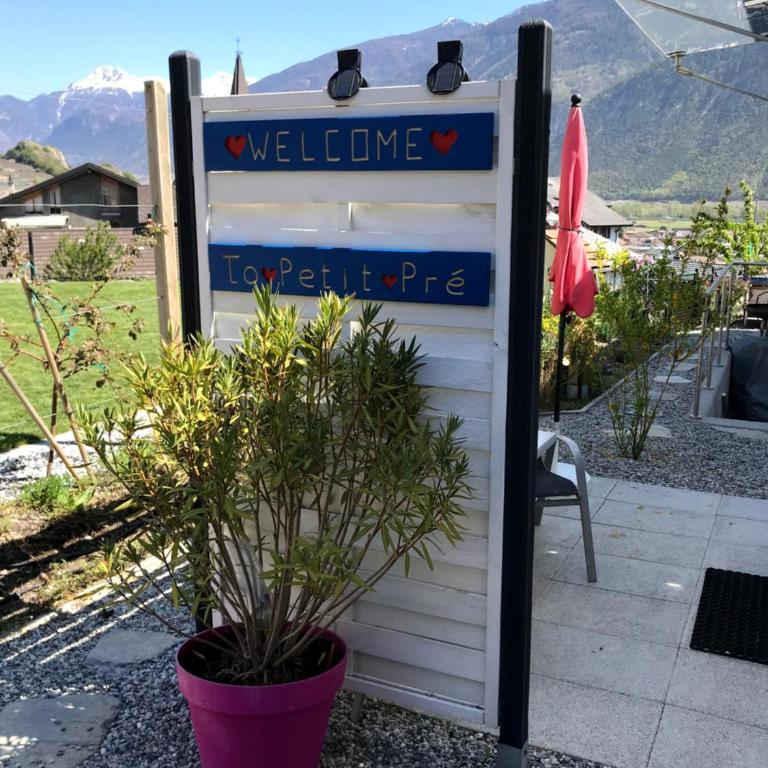Guesthouse Petit Pré - Studio mit Terrasse und Bergblick - 36