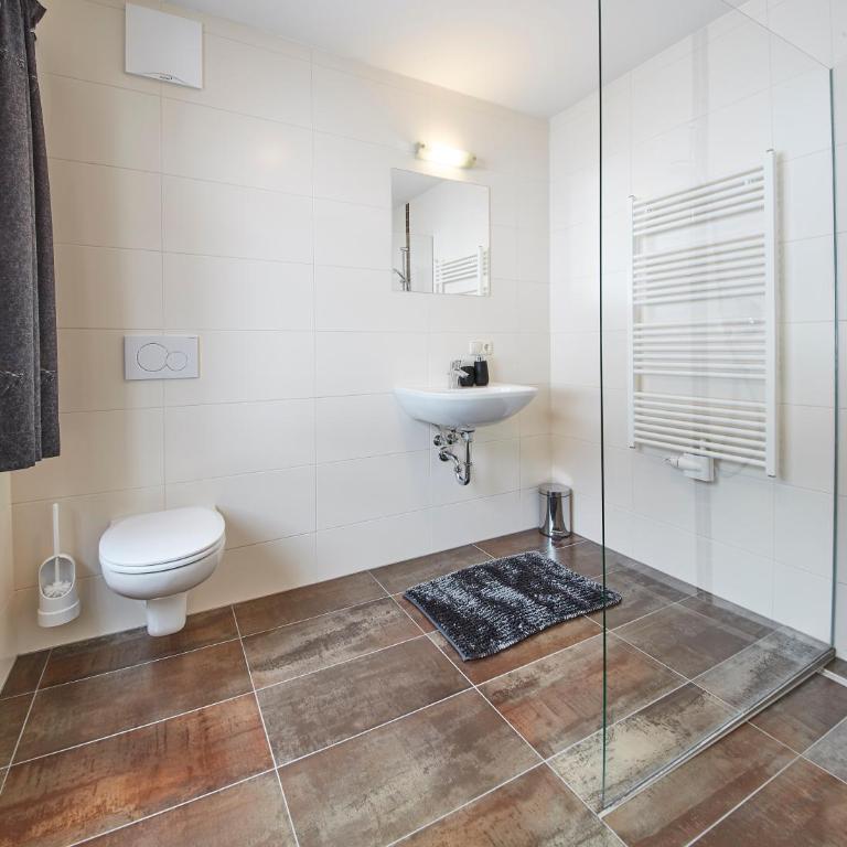Saalbacher Perle 1 - Cozy Family Home - Four-Bedroom Deluxe Apartment - 9