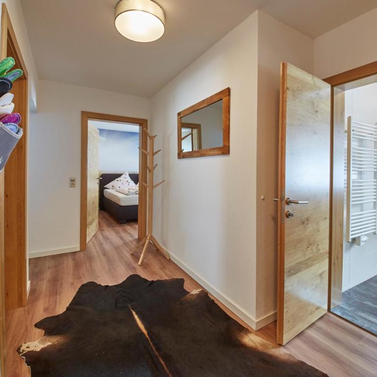Saalbacher Perle 1 - Cozy Family Home - Four-Bedroom Deluxe Apartment - 52