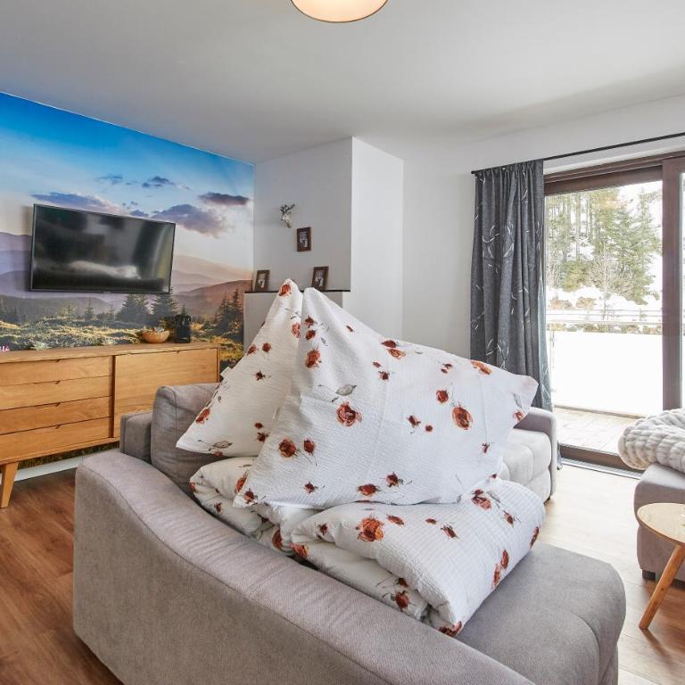 Saalbacher Perle 1 - Cozy Family Home - Four-Bedroom Deluxe Apartment - 56