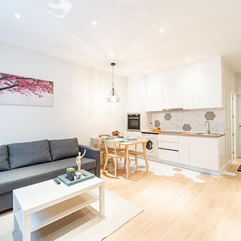 EdSam Madrid Apartments White - One-Bedroom Apartment - 2