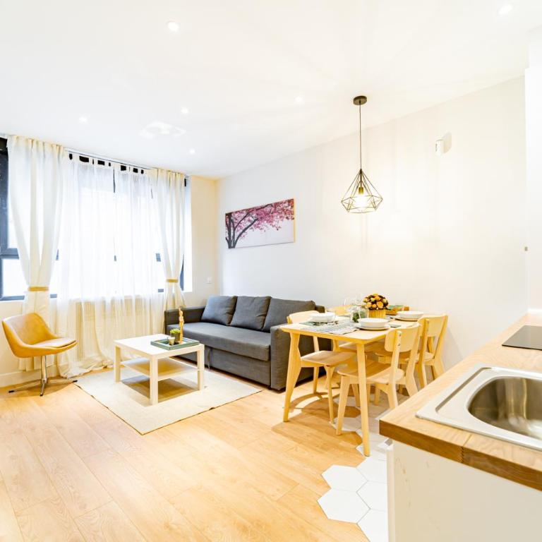 EdSam Madrid Apartments White - One-Bedroom Apartment - 3
