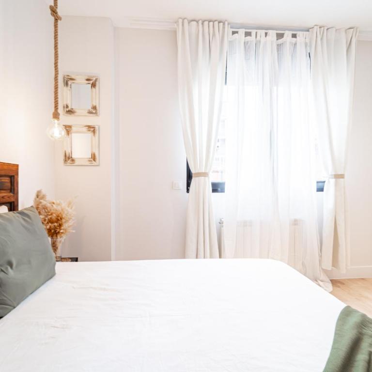 EdSam Madrid Apartments White - One-Bedroom Apartment - 18