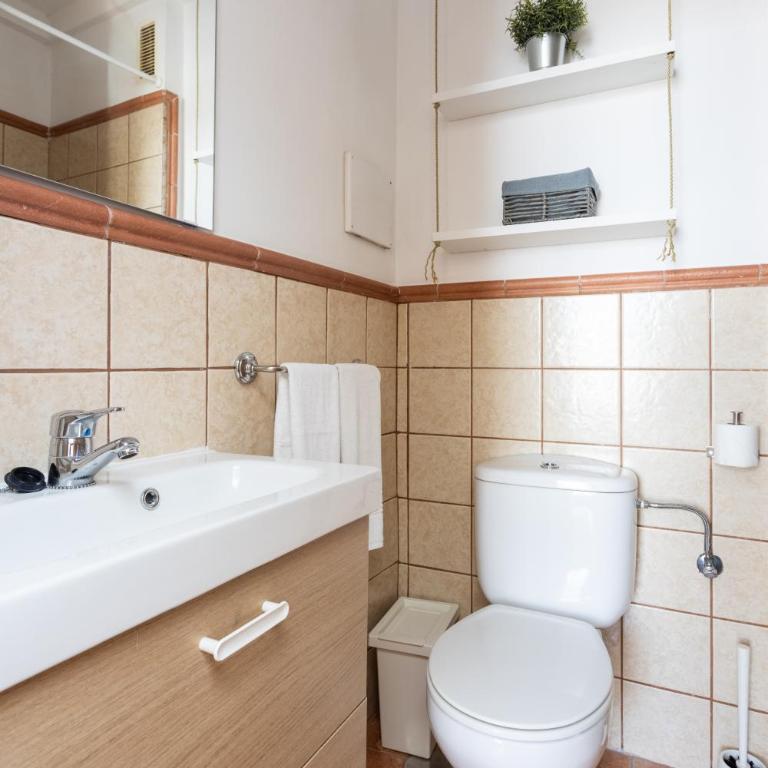 Apartamentos Ohana Los Cristianos Centro y Playa - Estudio con balcón - 9