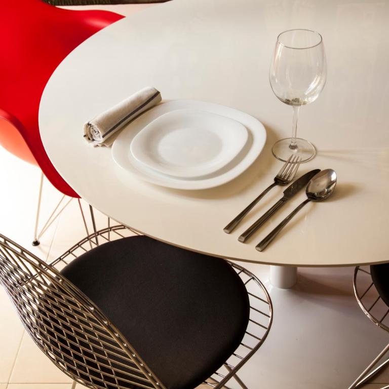 BUBUFLATS Ayuntamiento - One-Bedroom Apartment - 9