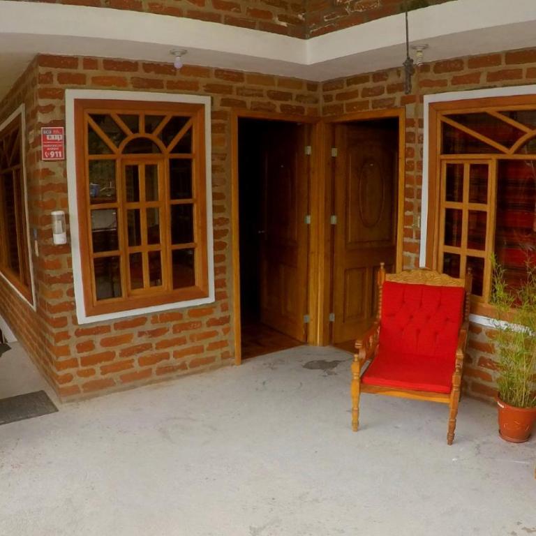 Hostal Viajero's - Triple Room with Mountain View - 3