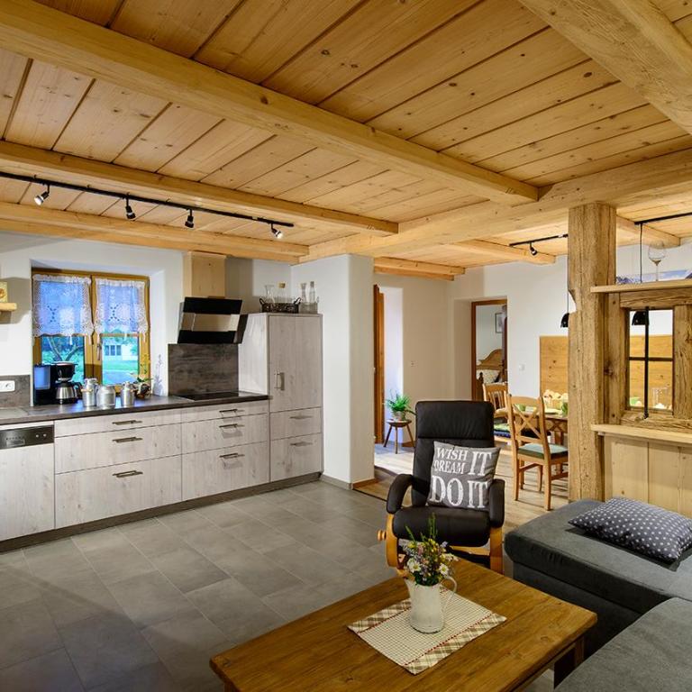 Ferienwohnungen Ramslerhof inkl. Chiemgaukarte - Apartment mit 2 Schlafzimmern - 5