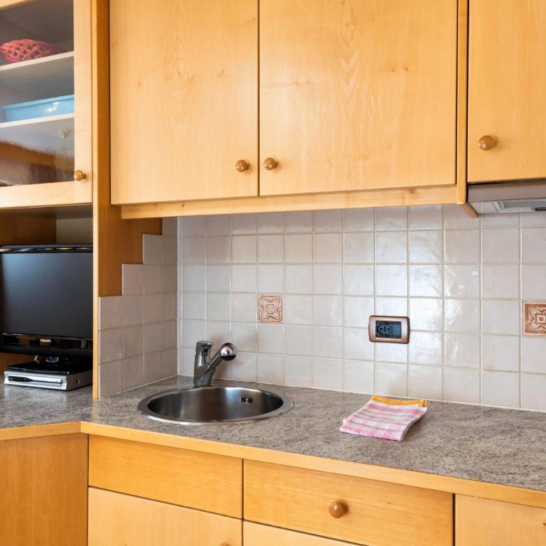 Apartments Puntin - Apartment mit 1 Schlafzimmer und Balkon - 4