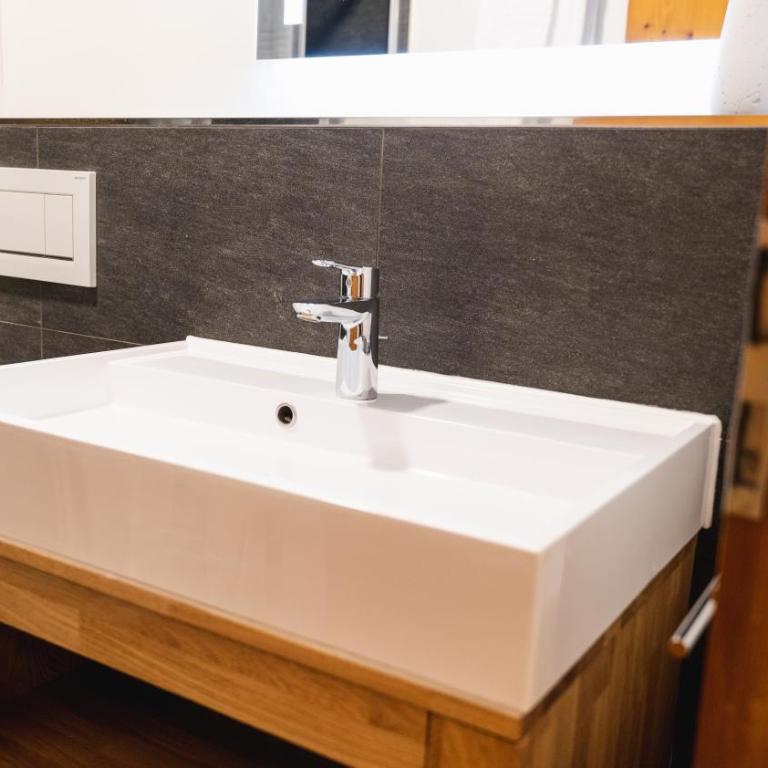 Wunderstay Alpine 403 Centric Studio Balcony/View - Apartment mit 1 Schlafzimmer - 14
