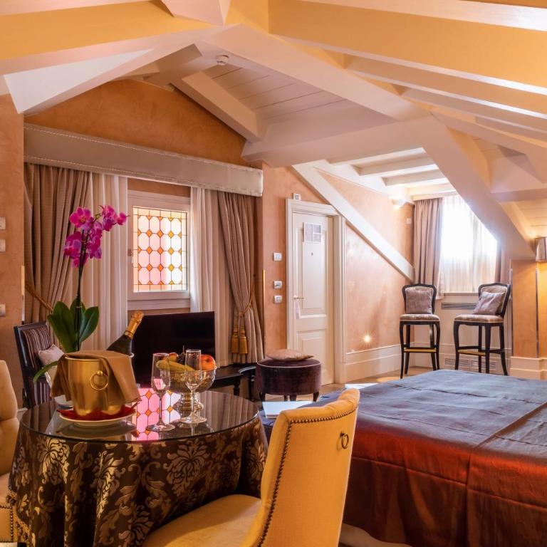 Hotel Moresco - Junior Suite - 1