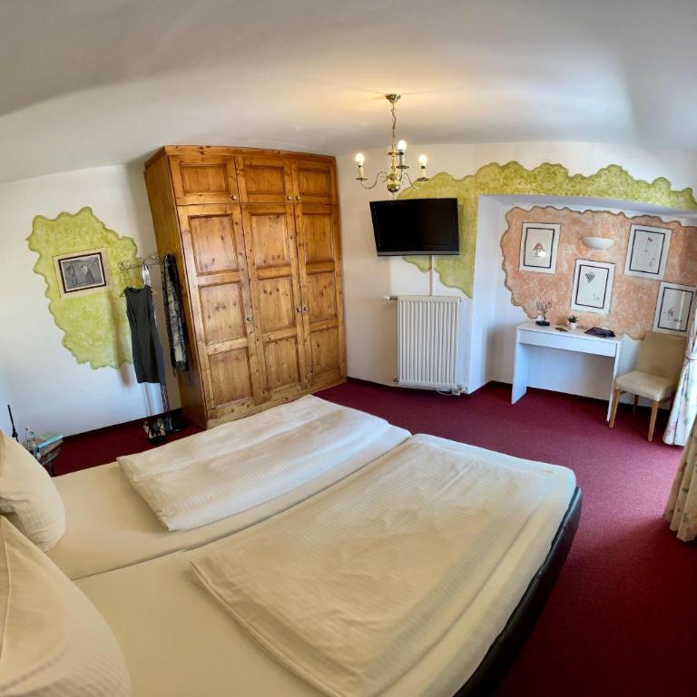 Waldhotel Seefeld - Doppelzimmer mit Bergblick - 5