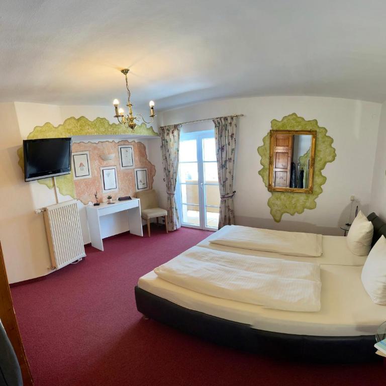Waldhotel Seefeld - Doppelzimmer mit Bergblick - 3