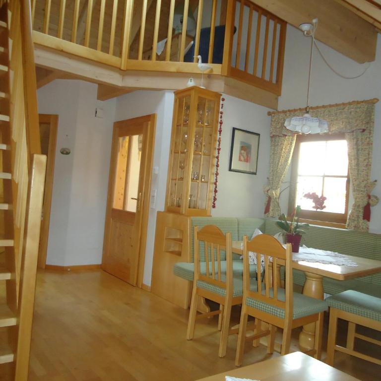 Leebhof - Großes Apartment mit 2 Schlafzimmern und einem Balkon - 7