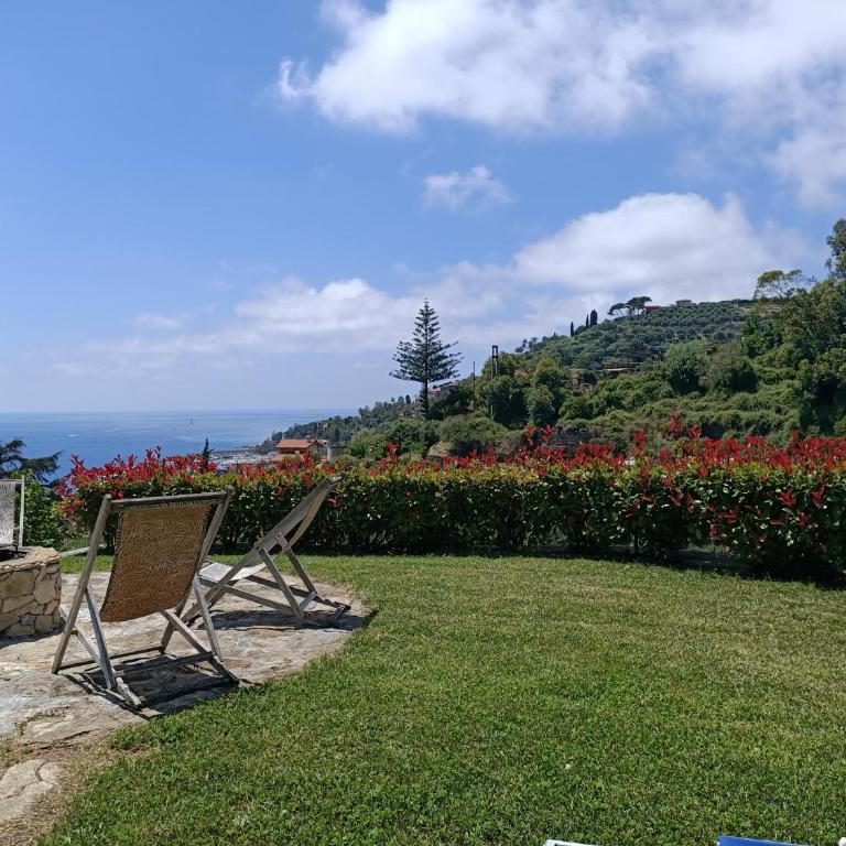 Agrilunassa Eco GuestHouse and Cottage - Camera Tripla con Vista Mare - 21
