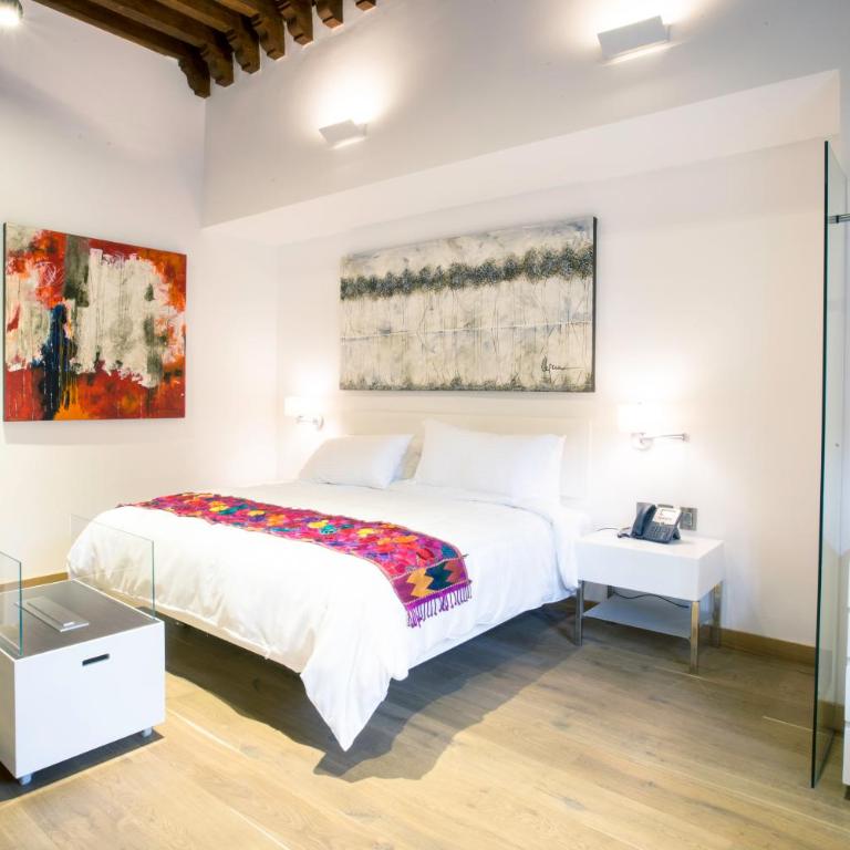 Domingo Santo Hotel Boutique - Deluxe Double Room with Balcony - 4