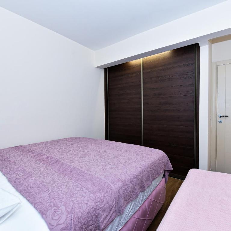 Galija lux Petrovac - Apartman sa Pogledom na More - 7