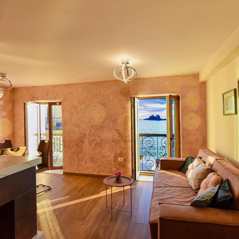 Galija lux Petrovac - Apartman sa Pogledom na More - 9