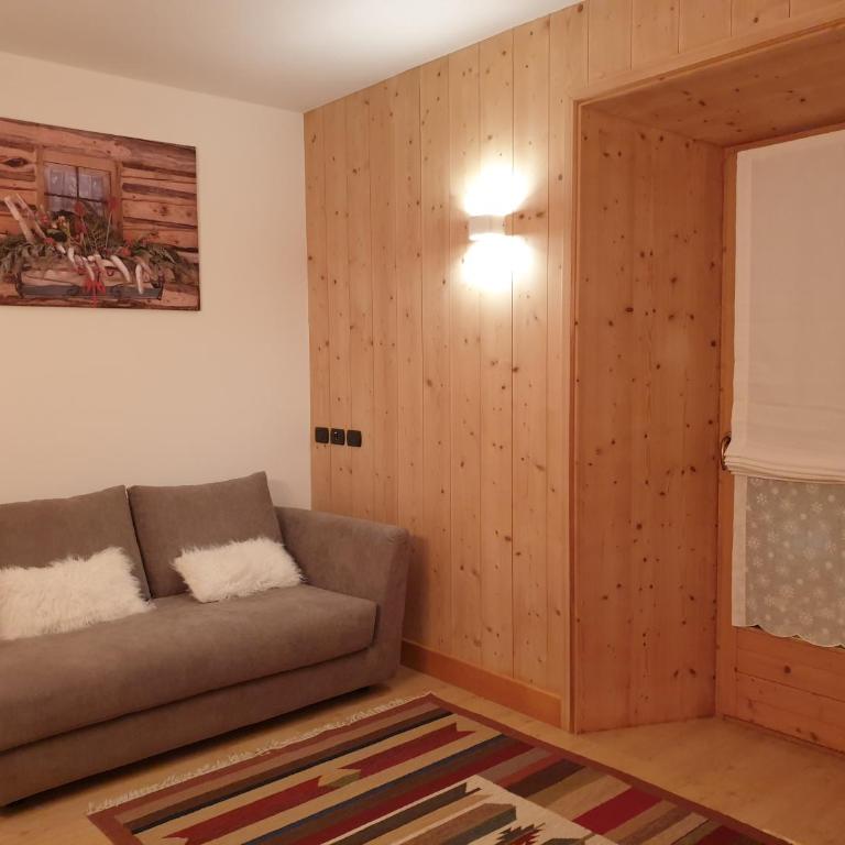 CASA TANTI - Appartamento con 2 Camere da Letto - 3