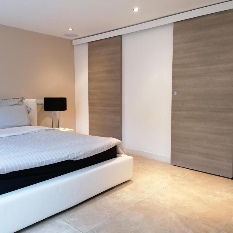 Villa Design Mougins - Pool House & Piscine sous les Palmiers - Villa 3 Chambres - 26