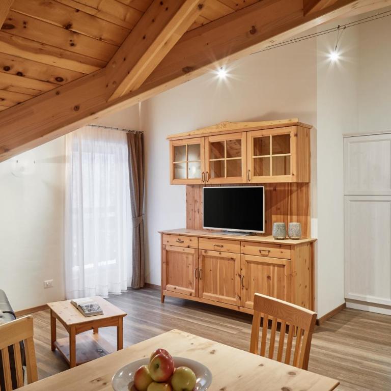 Residence Baron - Appartamento con 2 Camere da Letto e con Vista Montagna - 2