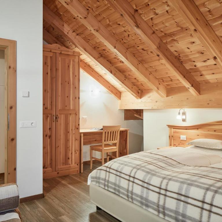 Residence Baron - Appartamento con 2 Camere da Letto e con Vista Montagna - 4