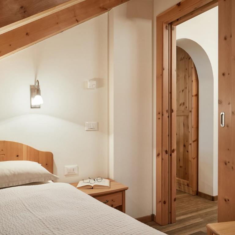 Residence Baron - Appartamento con 2 Camere da Letto e con Vista Montagna - 3