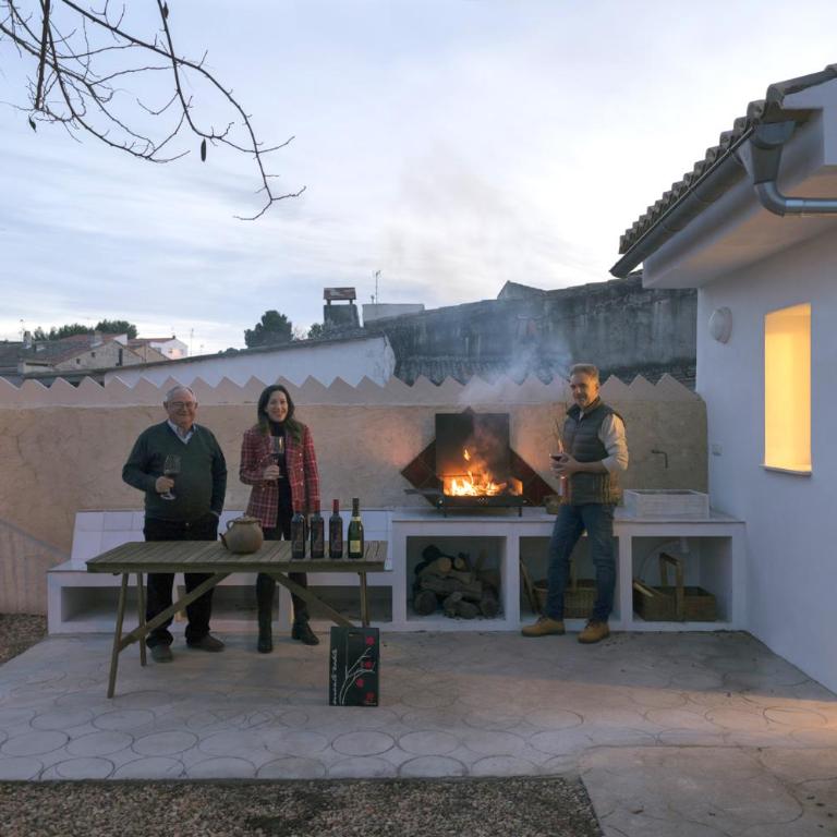 Villa Serrano, La casa rural de los mil suelos - Four-Bedroom House - 12