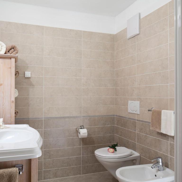 Residence Baron - Appartamento con 1 Camera da Letto (4 Adulti) - 10