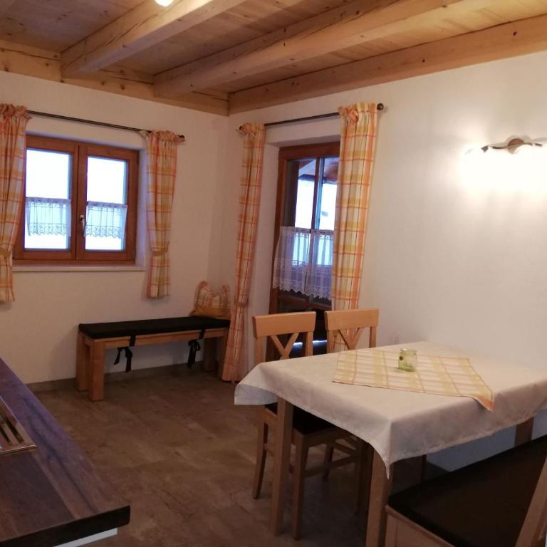 Ferienwohnung Grabenhäusl inkl. Chiemgaukarte - Apartment mit Balkon - 5