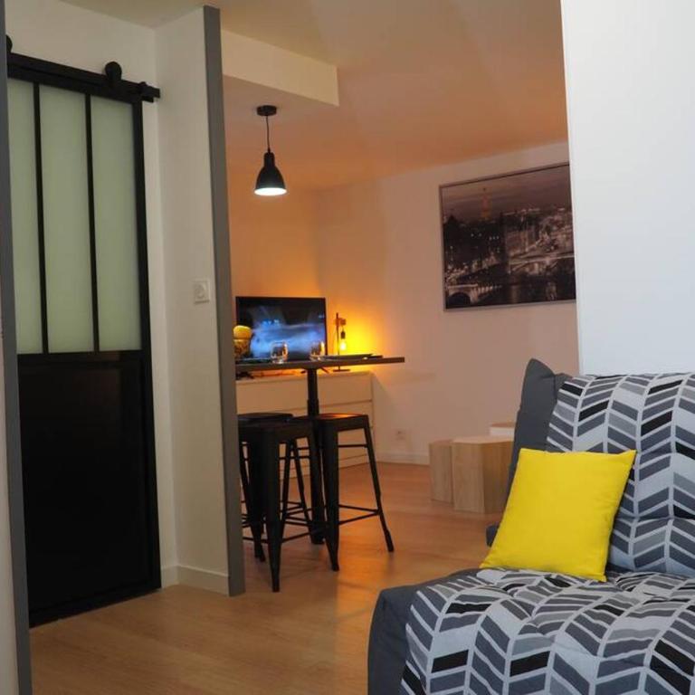 Le Faubourg-Raines - Chaleureux studio à 5mn de la gare - Studio Familial - 11